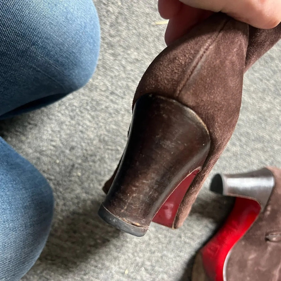 Louboutin Brown Suede Boots, size 38.5 - Picture 5 of 15